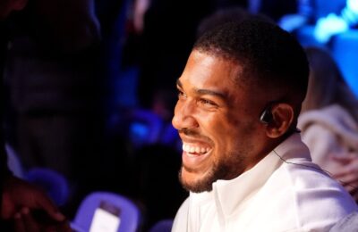 Joshua makes first public appearance since friends' deaths to support Chisora