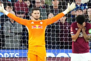Leeds march on via penalties to FA Cup semi-finals after chaotic win at West Ham