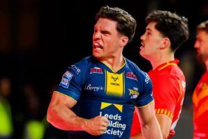 Leeds Rhinos thrash Catalans to remain top as Hull FC score 50 at Castleford