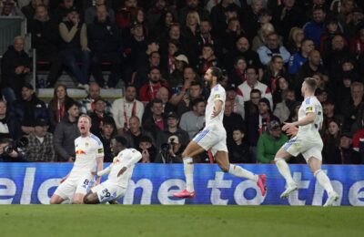 Leeds snatch last gasp equaliser at Bournemouth to move to brink of safety