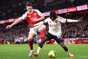 Liverpool eye defensive rebuild with move for €50m rising star as Arsenal circle