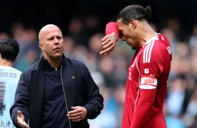 Liverpool Star ‘Very Uncomfortable’ With Arne Slot’s PSG Approach – Ex PL Defender