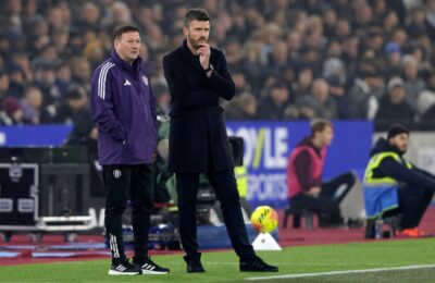 Man United coach sends clear message to players ahead of final run in