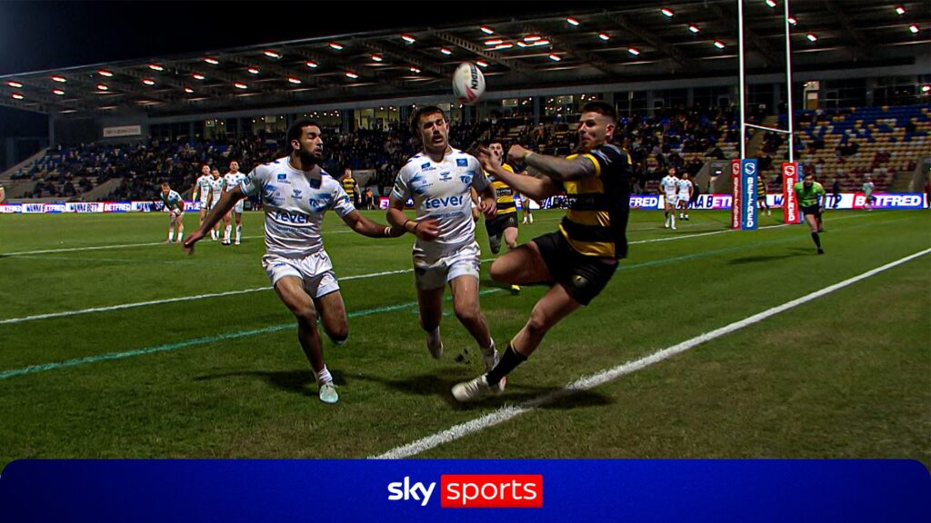 ‘Miracle play’ produces try-of-year contender