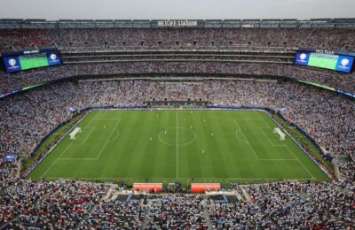 N.J. governor: FIFA should pay for WC train fare