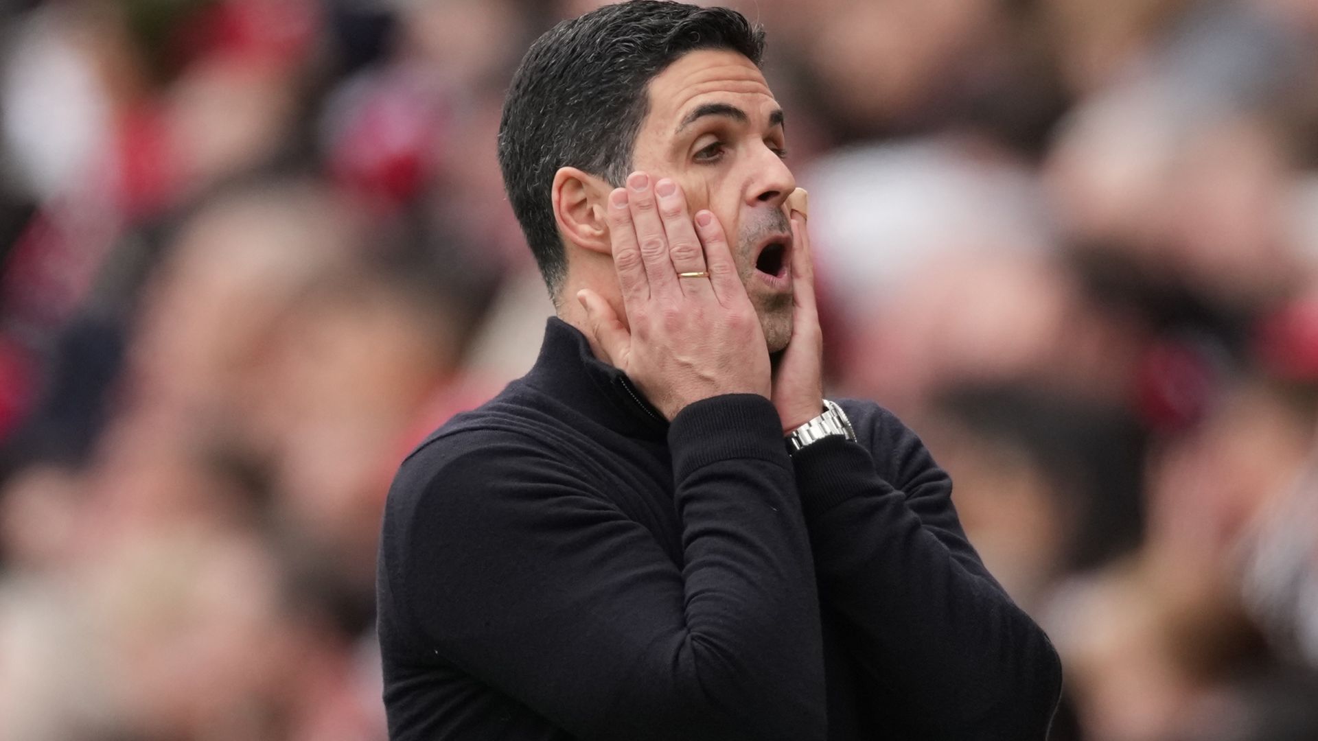 Nev: Arsenal must balance emotion ahead of Man City showdown