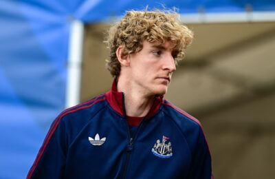 Newcastle United star 'in talks' with Champions League favourites as clubs yet to agree transfer fee