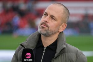 Premier League: Joe Cole Picks Chelsea vs Man Utd Combined 11
