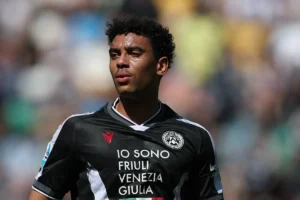 ‘Premier League Pressure’ – Everton And Fulham Hunt ‘Monstrous Performance’ Star