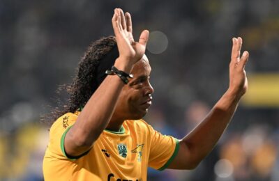 Ronaldinho fake passport case — Woman who supplied fake passports to Brazil legend jailed in Paraguay