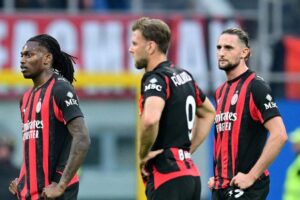 Serie A: AC Milan jeered off the field after shock 3-0 home loss to Udinese