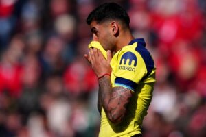 Spurs captain Romero to miss rest of season with injury