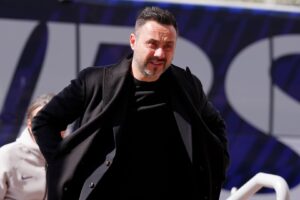 Sunderland vs Tottenham LIVE on Sky! Kinsky returns as De Zerbi era begins…