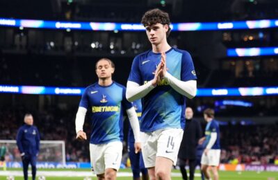 Tottenham players urged to follow example of Archie Gray in relegation battle