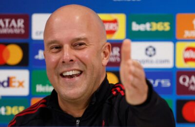 Tottenham Star Micky van de Ven Wants Liverpool Transfer Over Man Utd