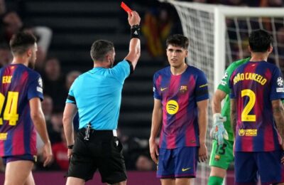 VAR review: Cubarsi's sending off changed Barça Atléti. Was it deserved?