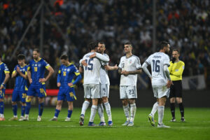 Report: Video: Italy players return home after third World Cup fiasco