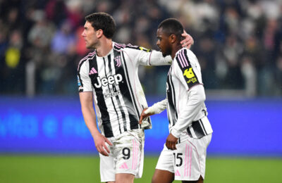 Vlahovic eager for new Juventus contract, but significant problems remain
