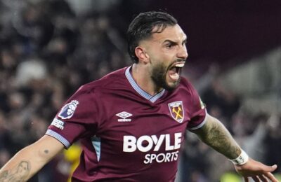 West Ham thrash Wolves as Tottenham tumble into relegation zone