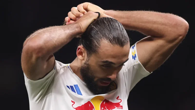Report: What Leeds United Star Did At Old Trafford Dubbed ‘Ridiculous’ By Whites Legend