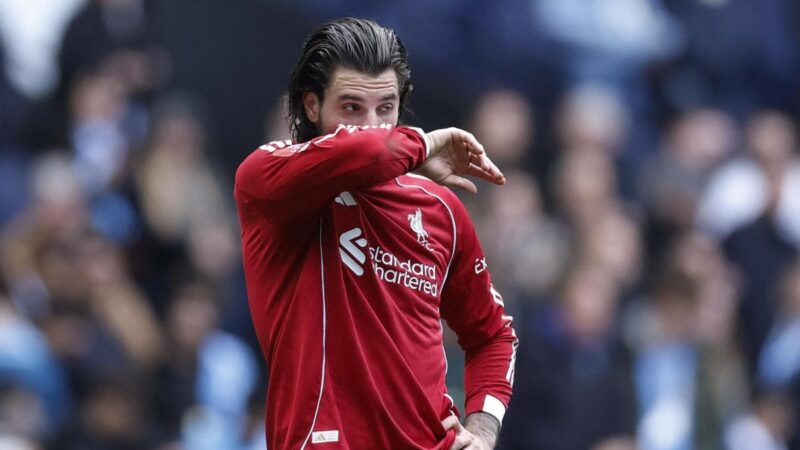 Why did Dominik Szoboszlai say sorry to Liverpool fans before the Champions League clash with PSG?
