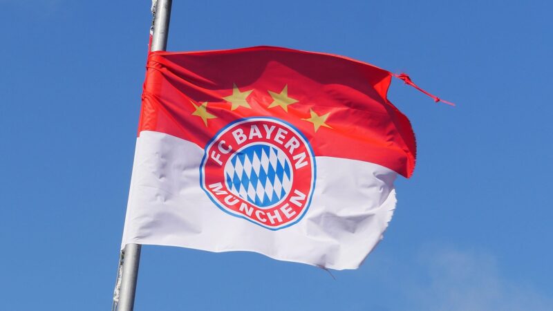 Anthony Gordon on the Move: Newcastle Draw Up List of Replacements Amid Bayern Munich Interest