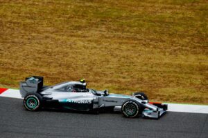Lewis Hamilton Car Damaged in Scary Miami GP Crashes