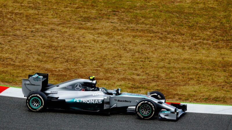 Lewis Hamilton Car Damaged in Scary Miami GP Crashes