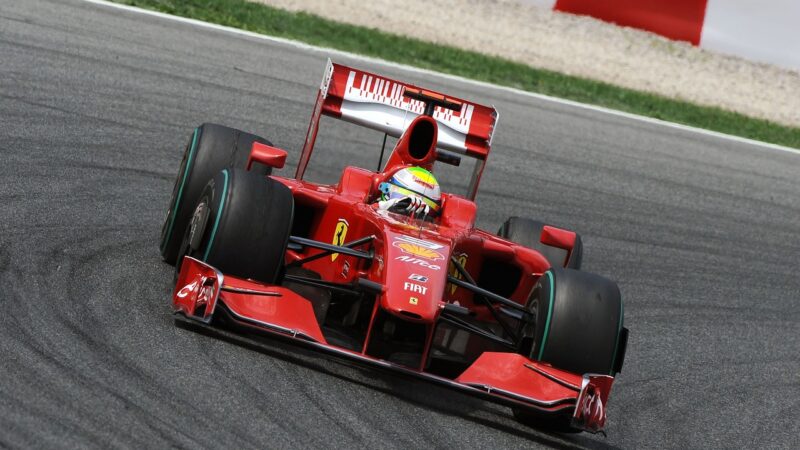 Piastri Flattered by Red Bull Interest Amid Verstappen Uncertainty