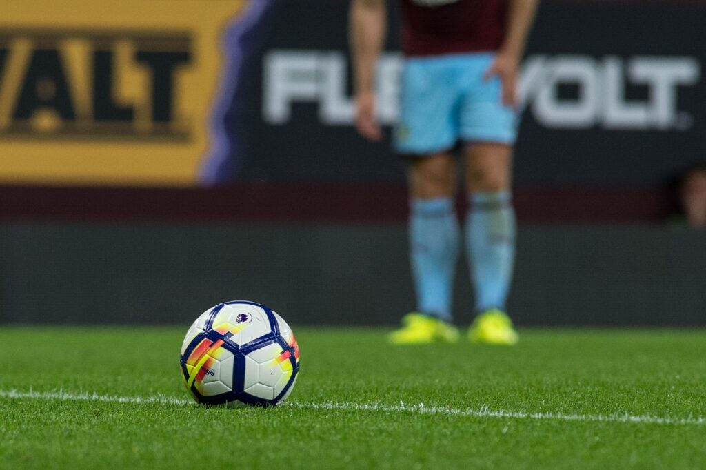 Spurs Closing in on Senesi Move and Hopeful of Robertson Deal